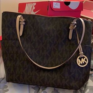 Authentic Michael Kors Tote